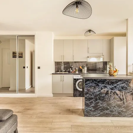 Apartmán Du 12eme, Parking Gratuit Et Metro *