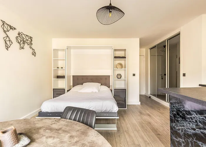 Apartment Du 12eme, Parking Gratuit Et Metro *